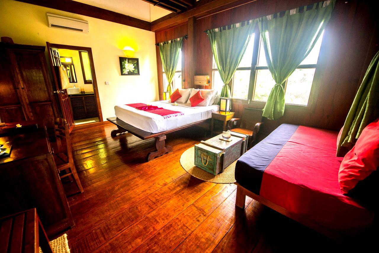 Maisons Wat Kor Battambang Exterior photo